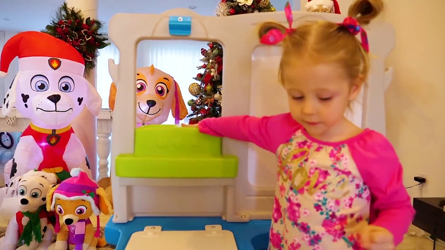 ماجراهای ناستیا و بابایی - قسمت 195 - پرنسس ناستیا و بابایی در سال نو و کریسمس